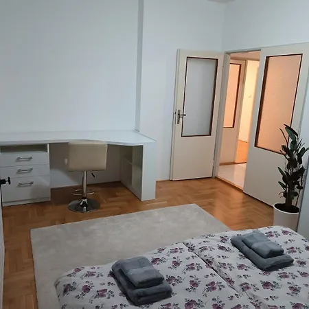 Dom Na Ruzova Prázdninový dům