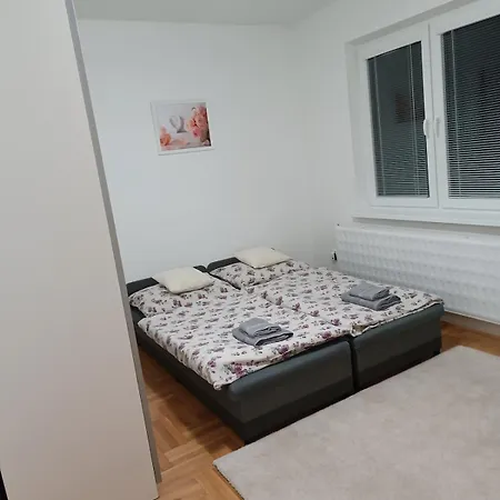 Dom Na Ruzova Šamorín
